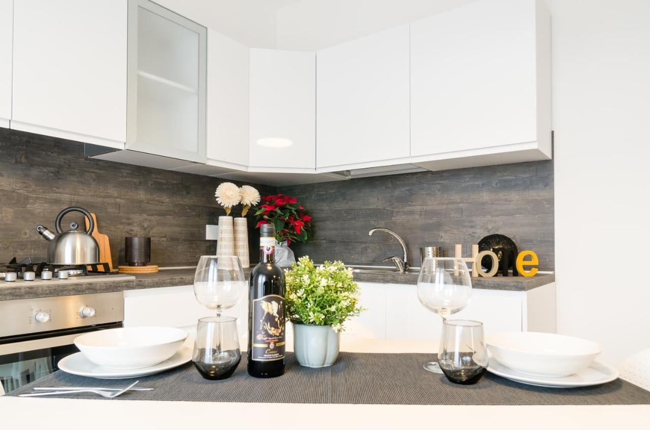 Fco Secrets Luxury Apartment Fiumicino Exterior photo