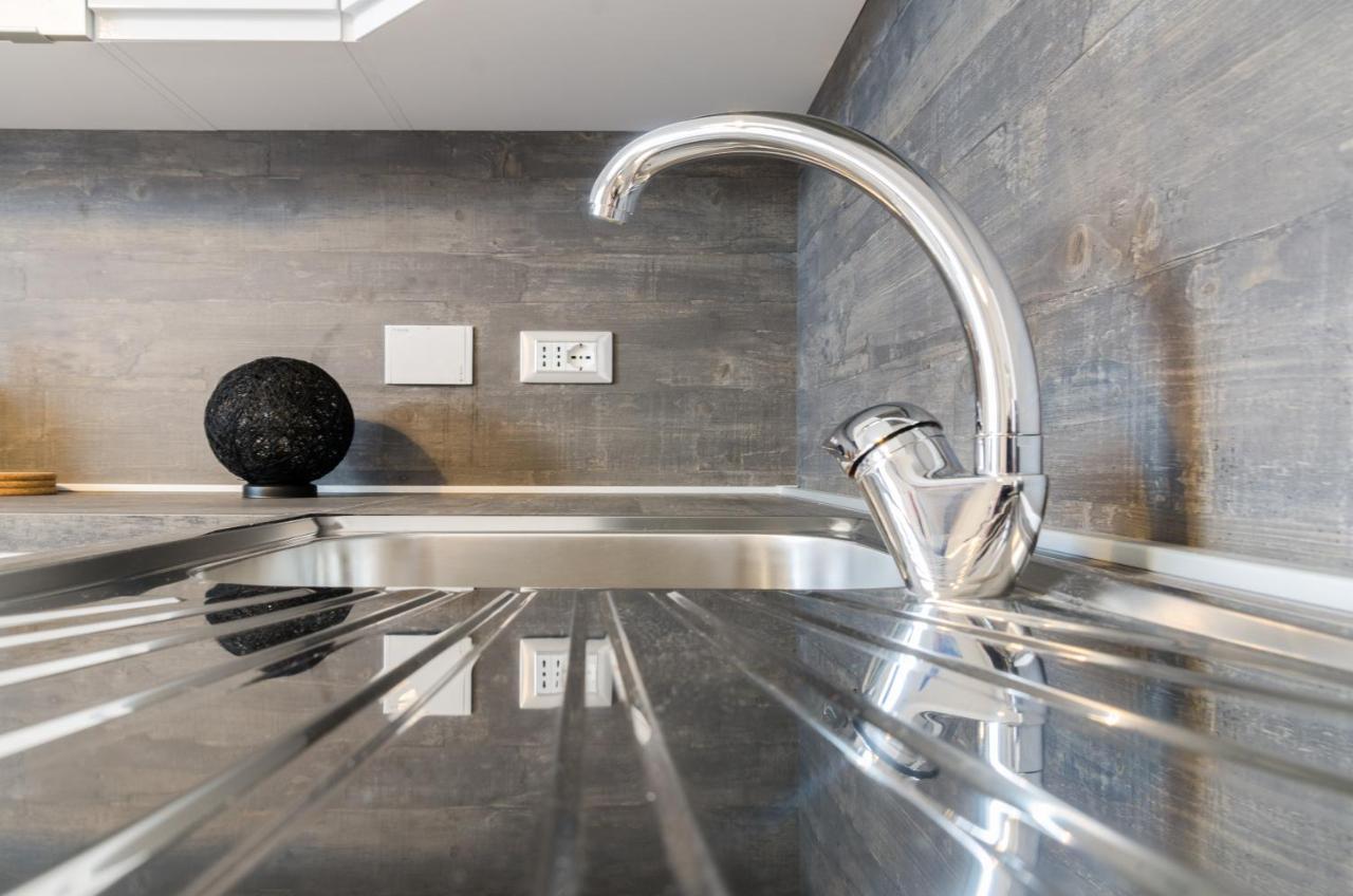 Fco Secrets Luxury Apartment Fiumicino Exterior photo